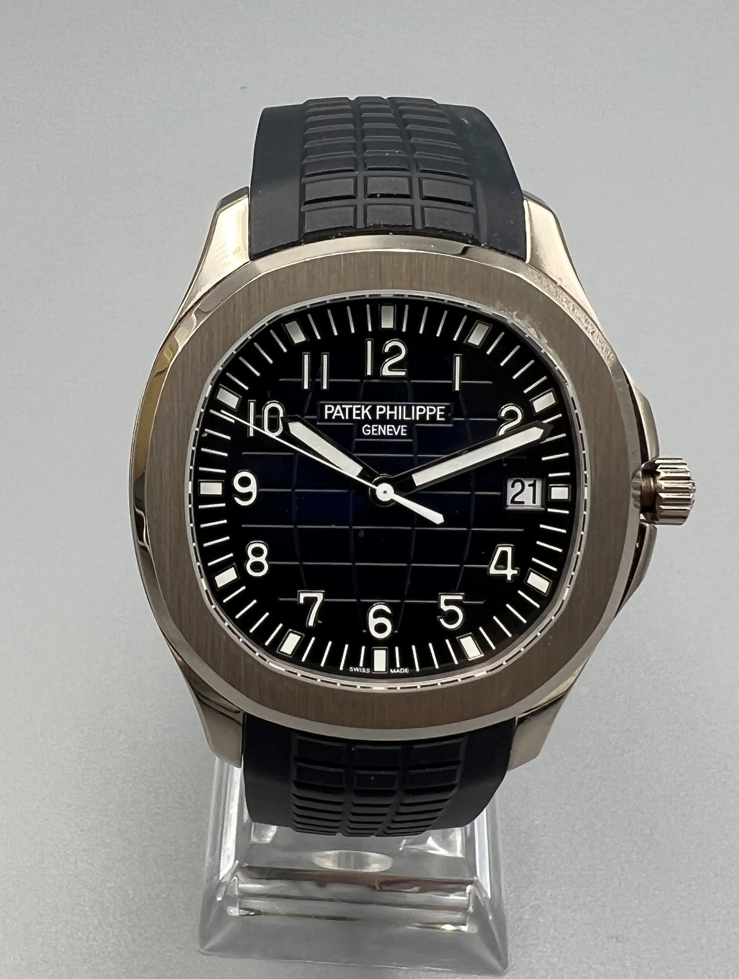 Patek Philippe Ref 5168G, Aquanaut Anniversary Model, Rare Unused full set, papers dated 2018