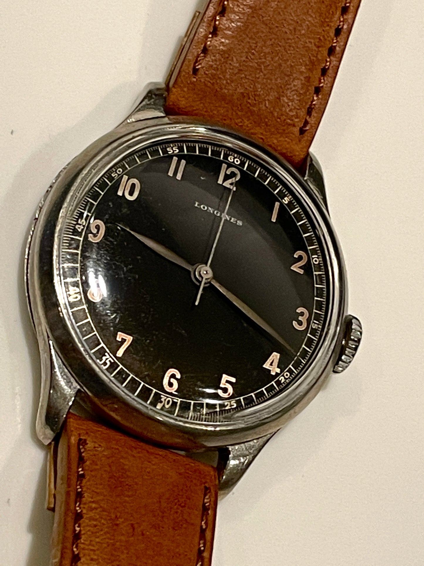 Longines Ref 4528 37.5 mm Gilt Dial 1940