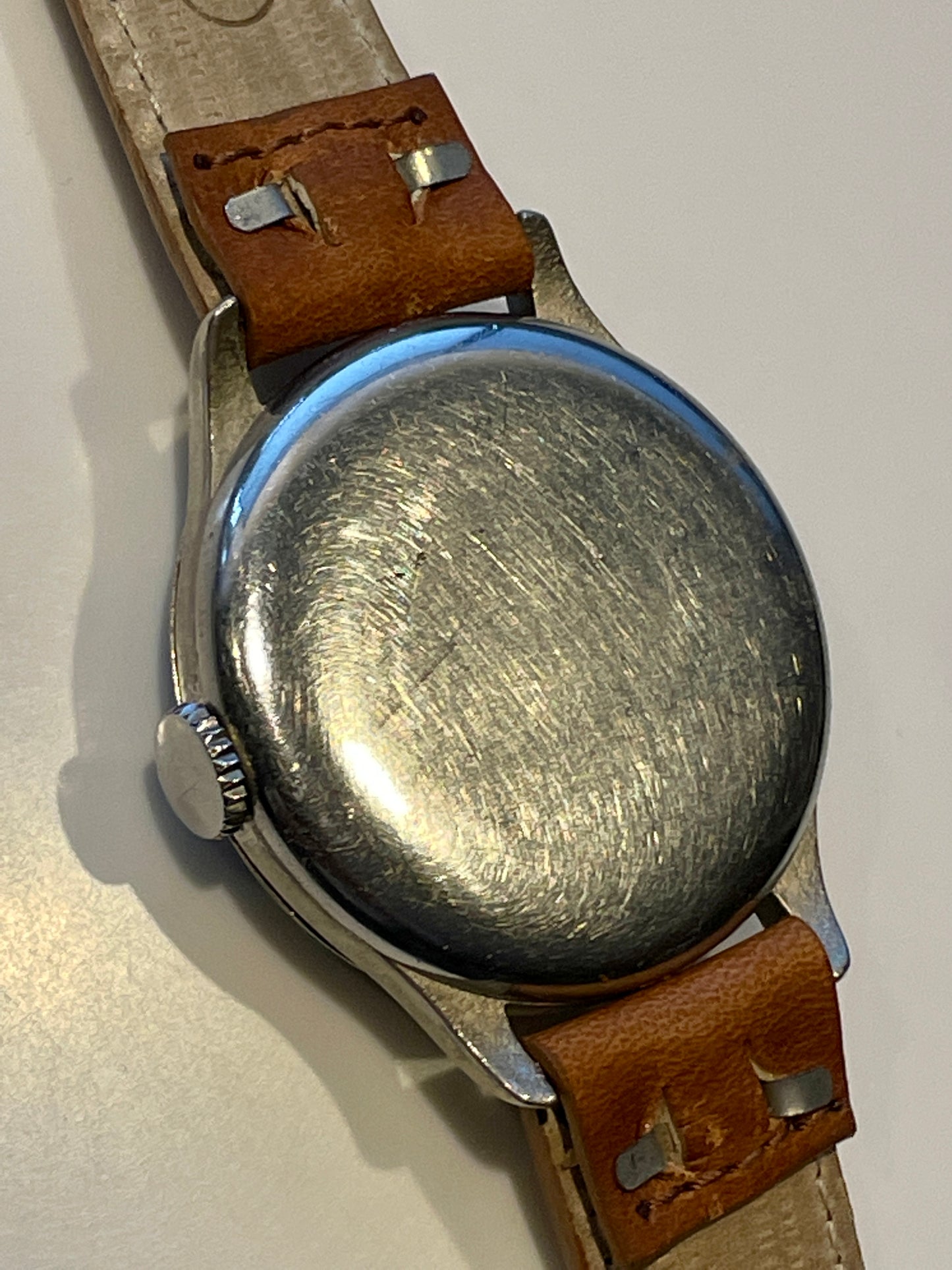Longines Ref 4528 37.5 mm Gilt Dial 1940