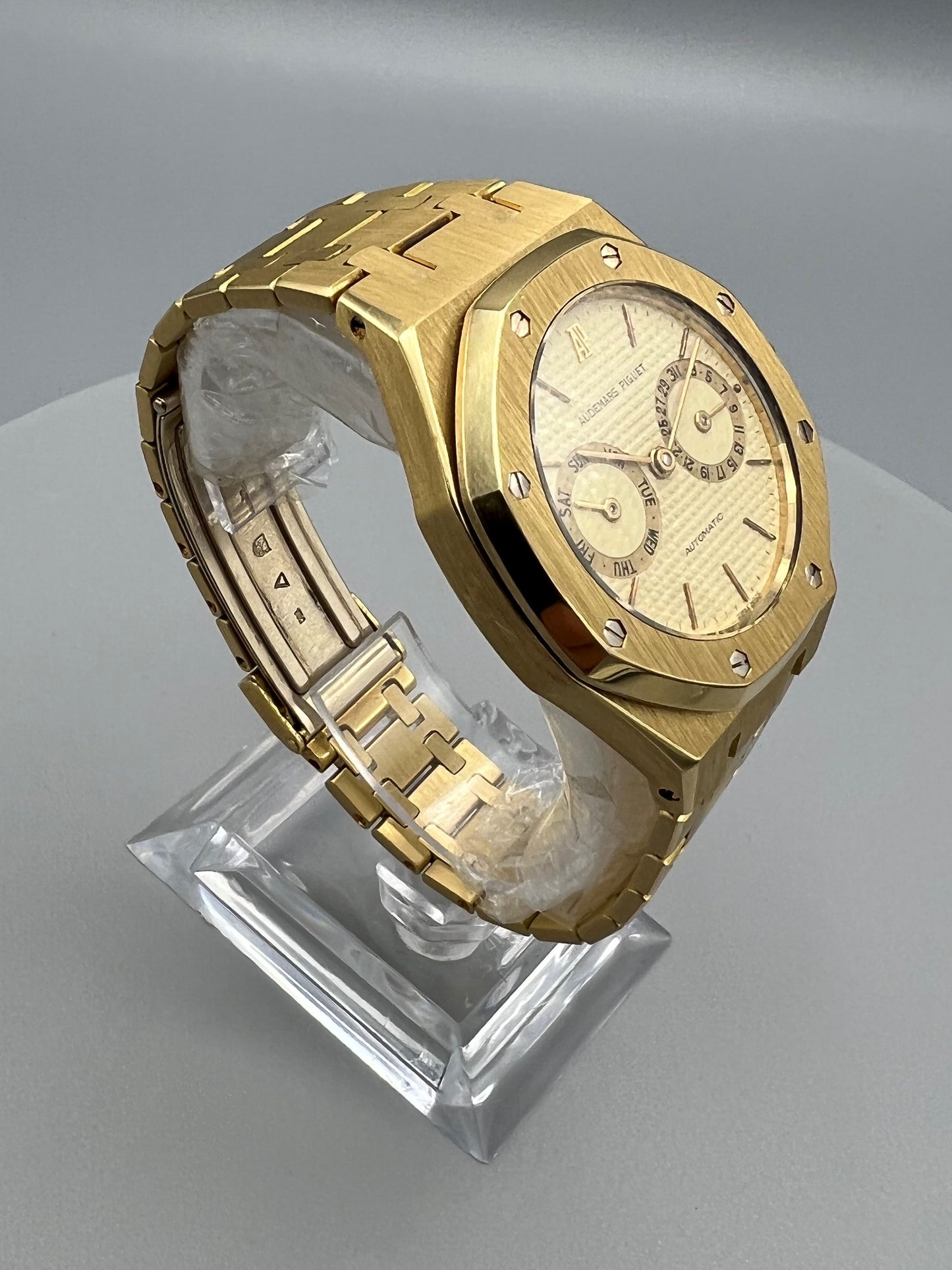 Audemars Piguet Royal Oak 25572BA Day Date “The Owl” Dial, 1983