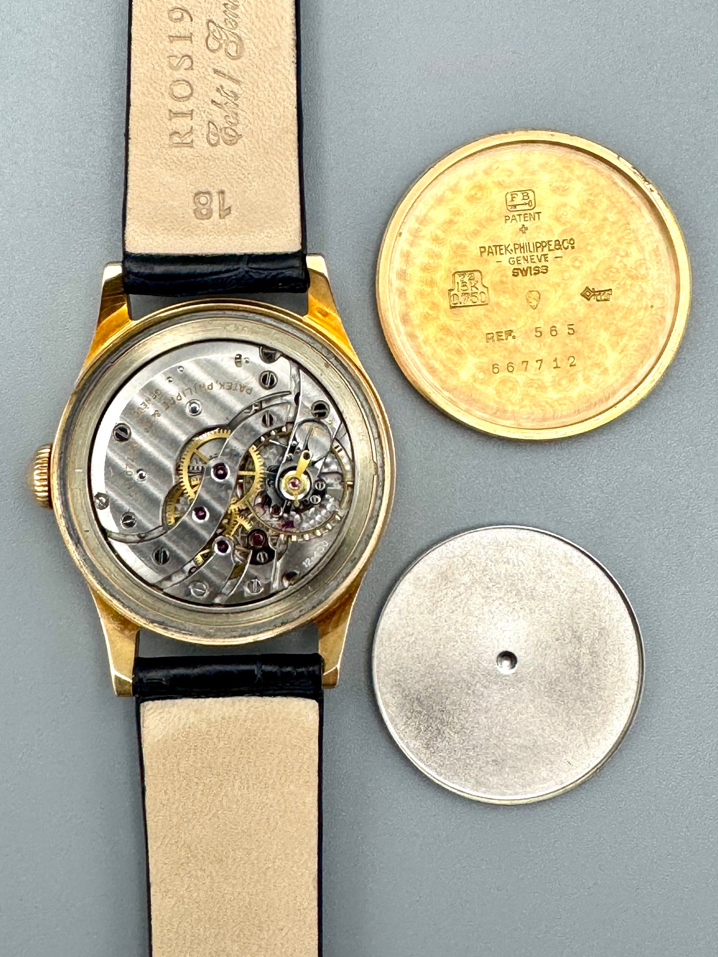 Patek Philippe Ref 565 Rose Calatrava Freccero Dial 1952 Extremely Rare