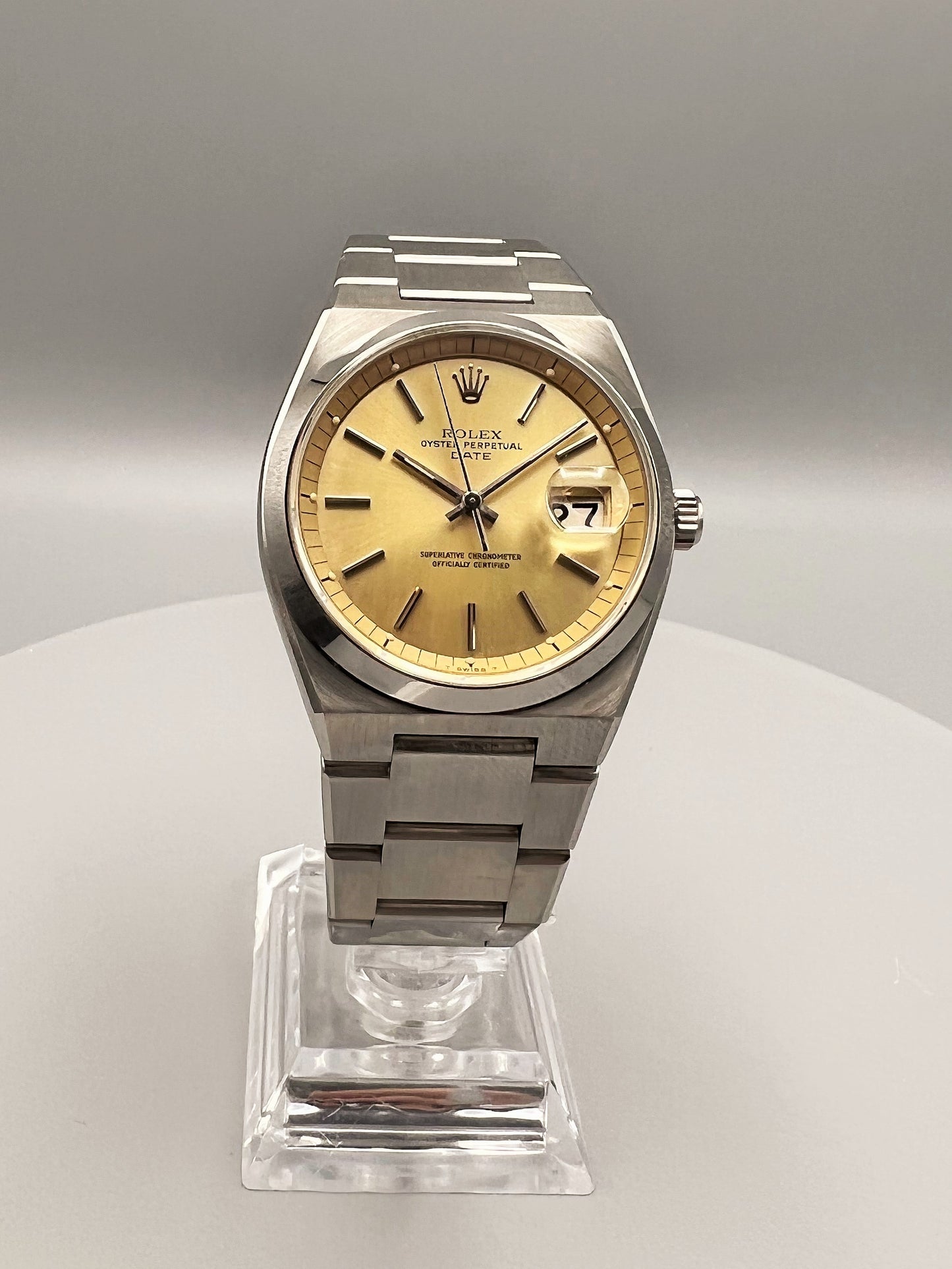 Rolex Oyster Ref 1530 Perpetual Date, all Original,  Museum Quality, circa 1975