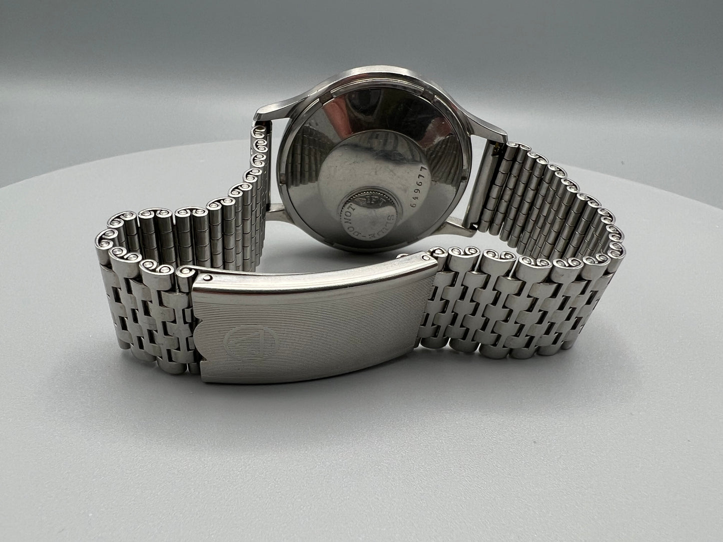 Jaeger LeCoultre, The Futurmatic Reference E502 Rare 37mm “Porthole”, 1950s