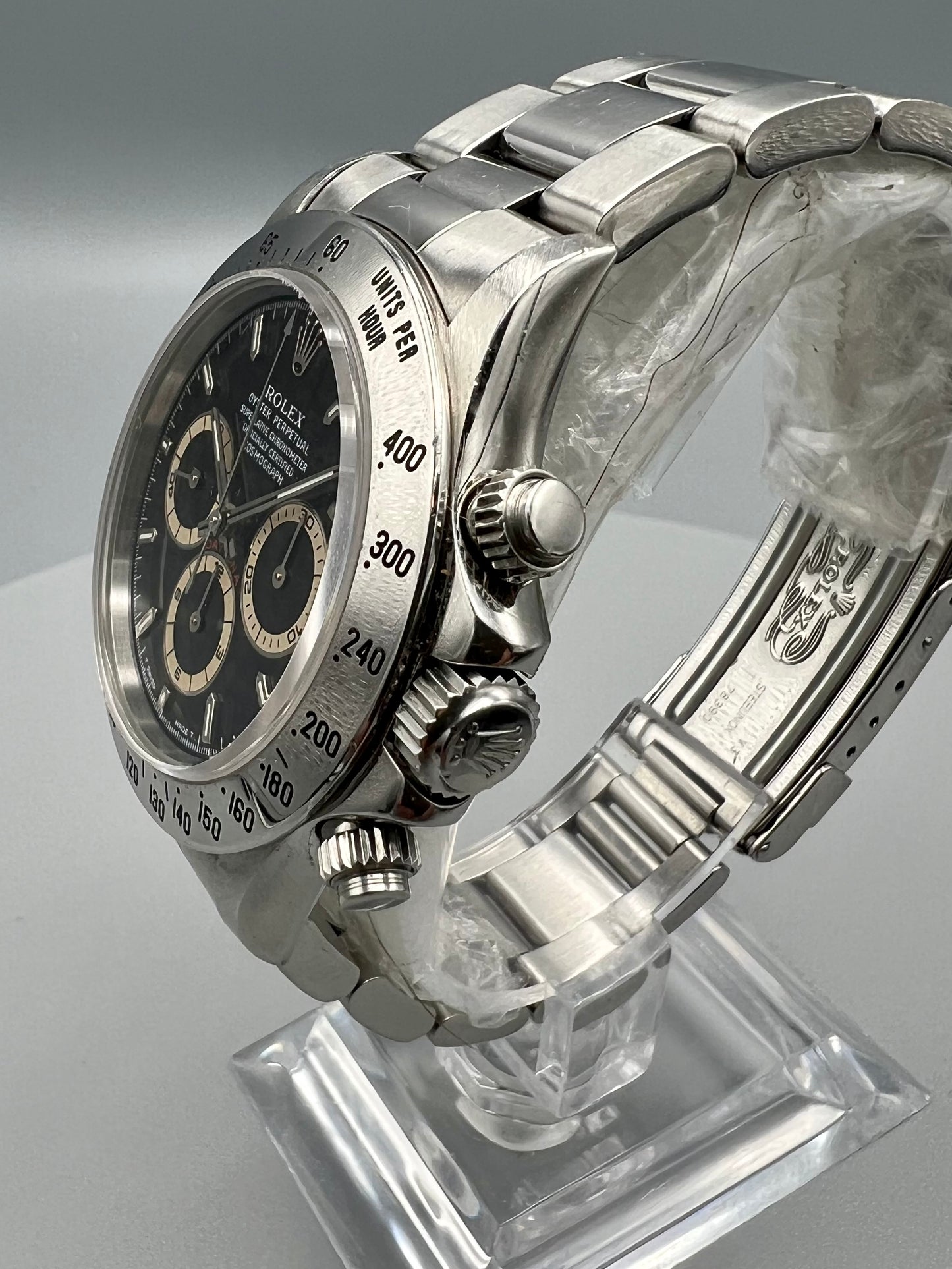 Rolex Ref 16520 Daytona – Patrizzi Dial – Full Set, Unpolished, Sold in 1996