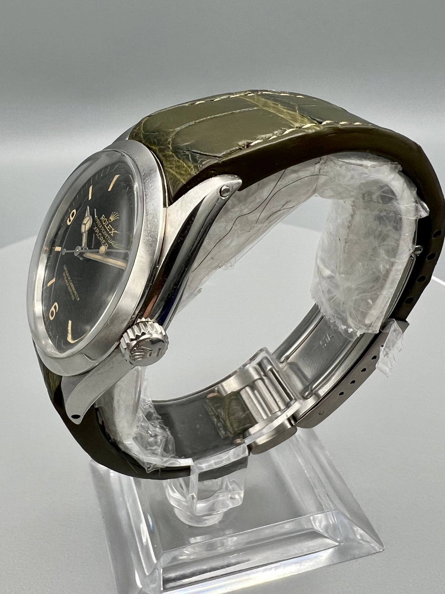 Rolex Ref 1016, Explorer, Rare Glossy Type 4 Gilt Dial, 1965, Excellent Condition