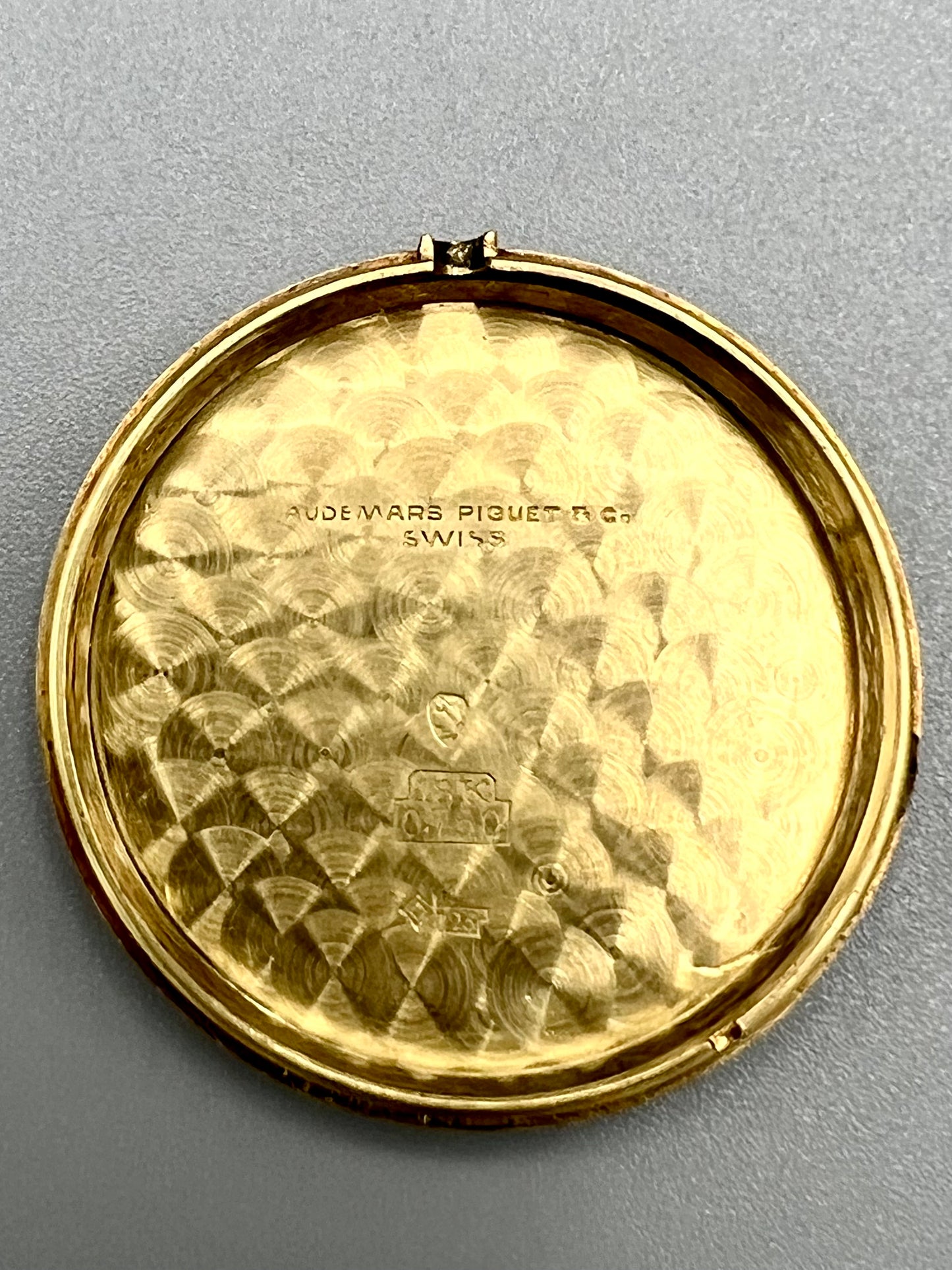 Audemars Piguet Extremely Rare and Very Special Manual Wind Cal. VZSS, Serial Number 51960, Early 1940s