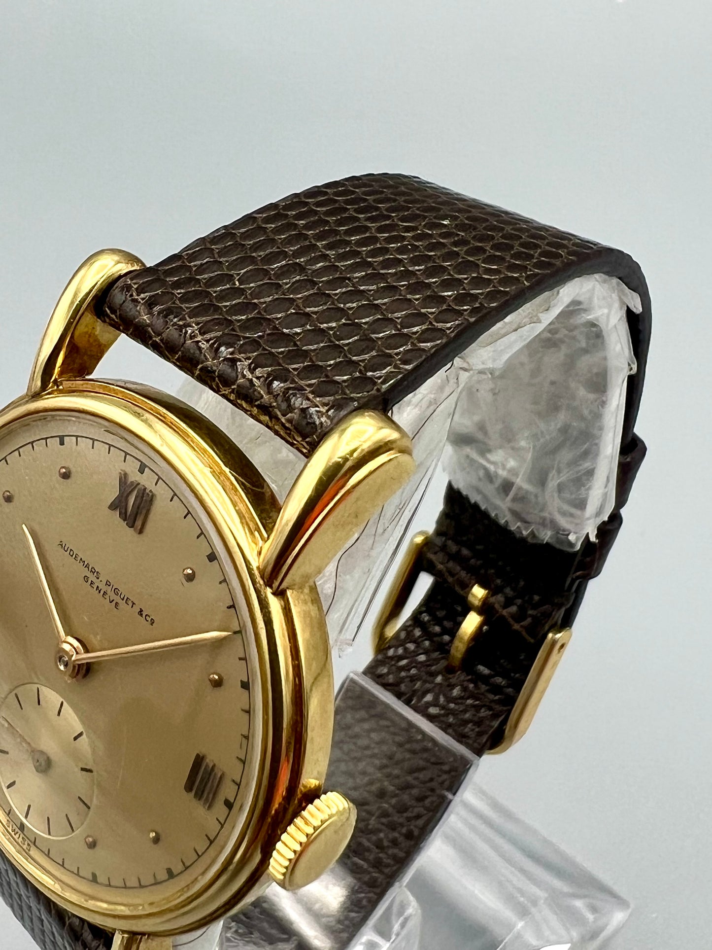 Audemars Piguet Extremely Rare and Very Special Manual Wind Cal. VZSS, Serial Number 51960, Early 1940s
