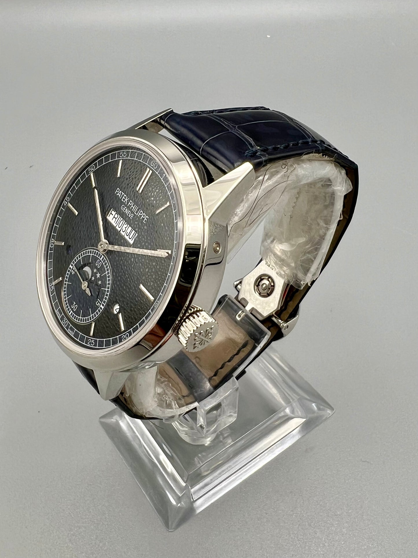 Patek Philippe Ref 5236P In-Line Perpetual Calendar in Platinum, As New Condition, 2021