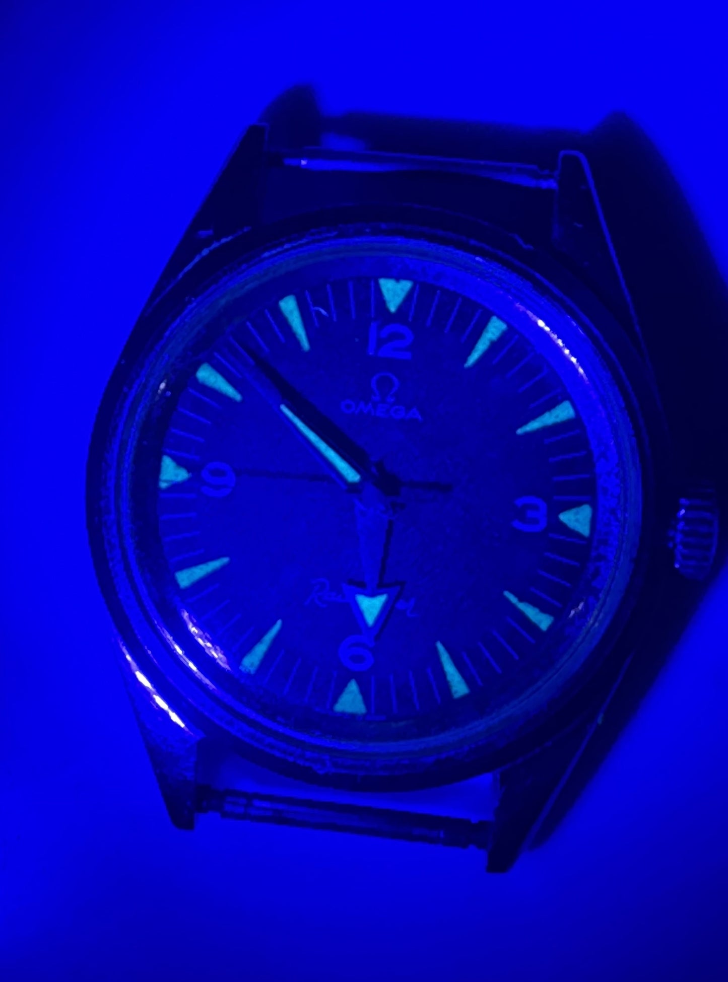 Omega 2914-3 SC Vintage 2914 Railmaster, First Series, Gilt Dial, 1958