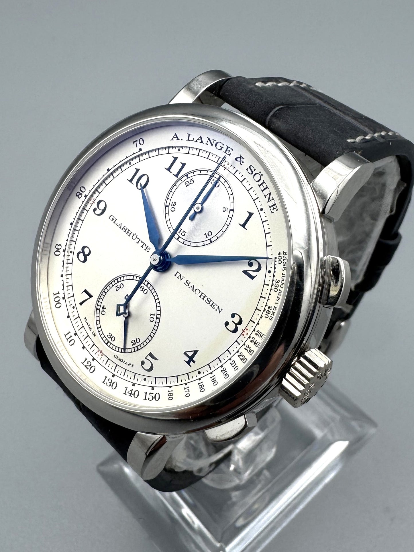 A Lange & Sohne 1815 Rattrapante Ref 425.025 Platinum Limited Edition of 200 Unused