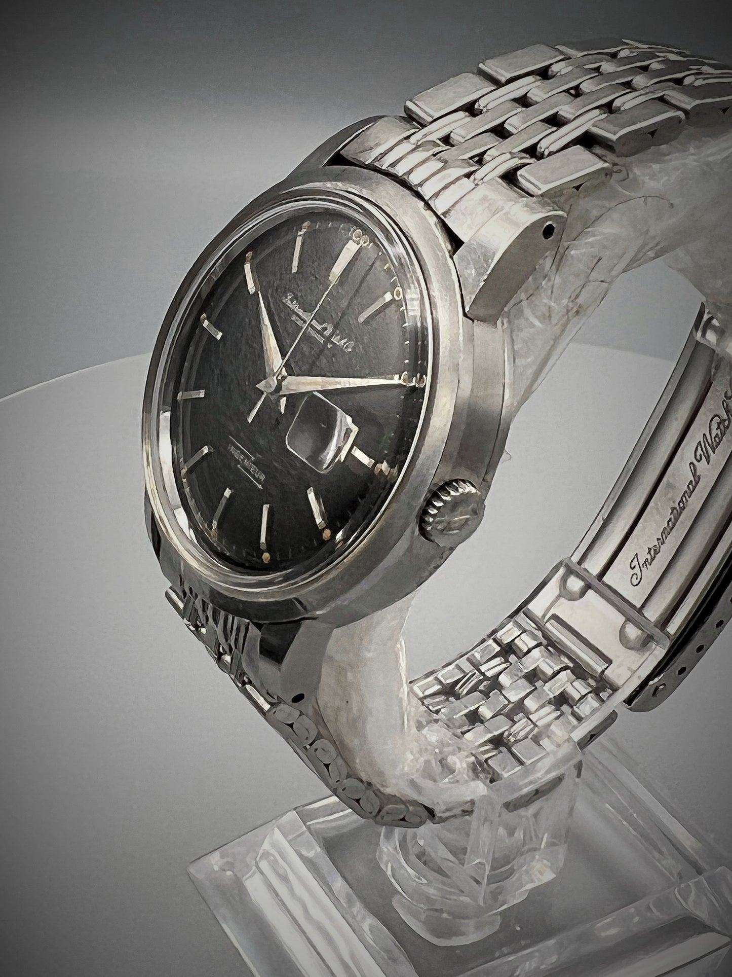 IWC Ingenieur Ref 666, rare stainless steel amagnetic watch with glossy gilt dial, blackout date, 1960