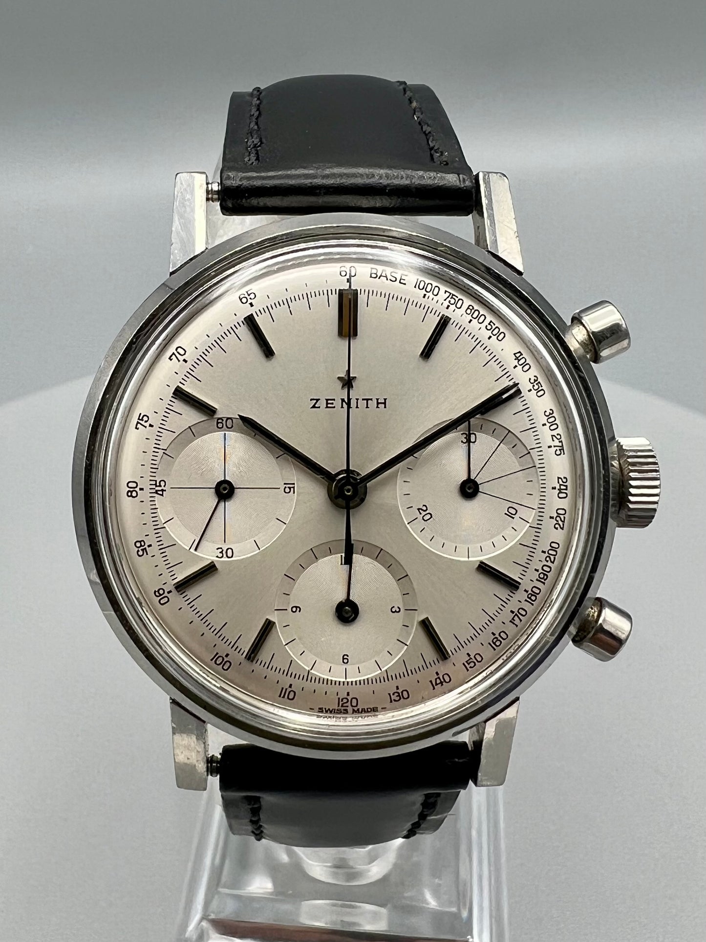 Zenith ref A273 Cailber 146HP Chronograph 1960s