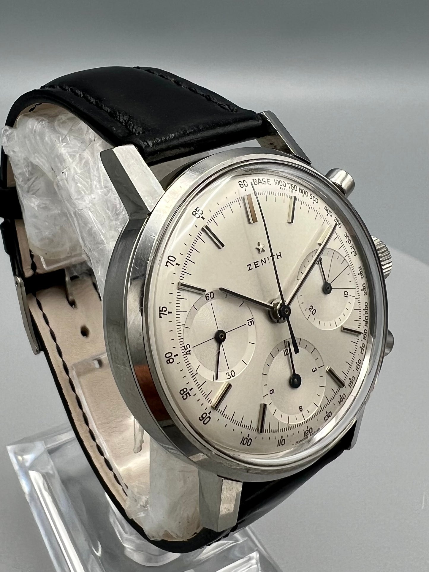 Zenith ref A273 Cailber 146HP Chronograph 1960s