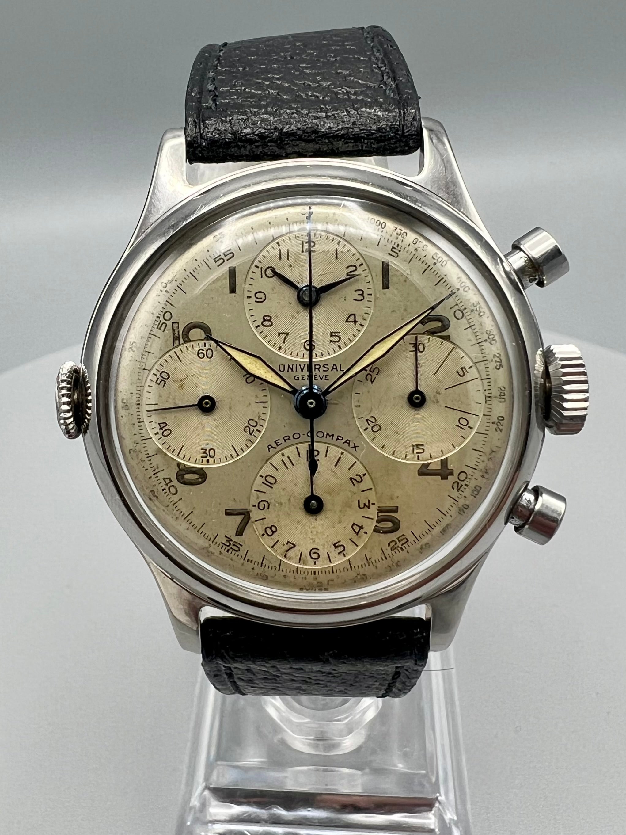 Universal Genève Aero-Compax, 38mm, 1945 – Parthian Watch Company