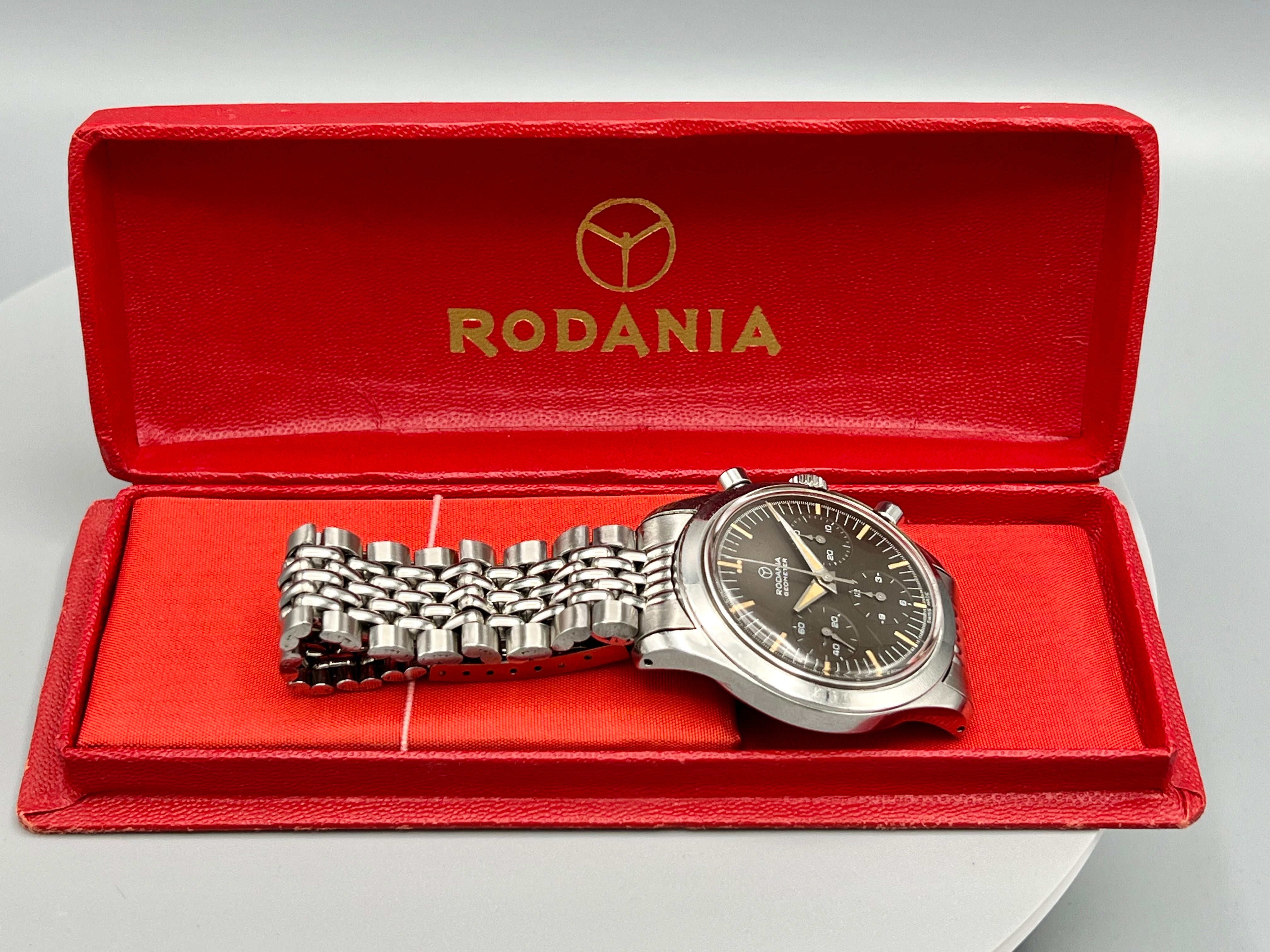 Vintage 1950s Rodania 17 Jewels Incabloc Wrist Watch – Toadstool Farm  Vintage