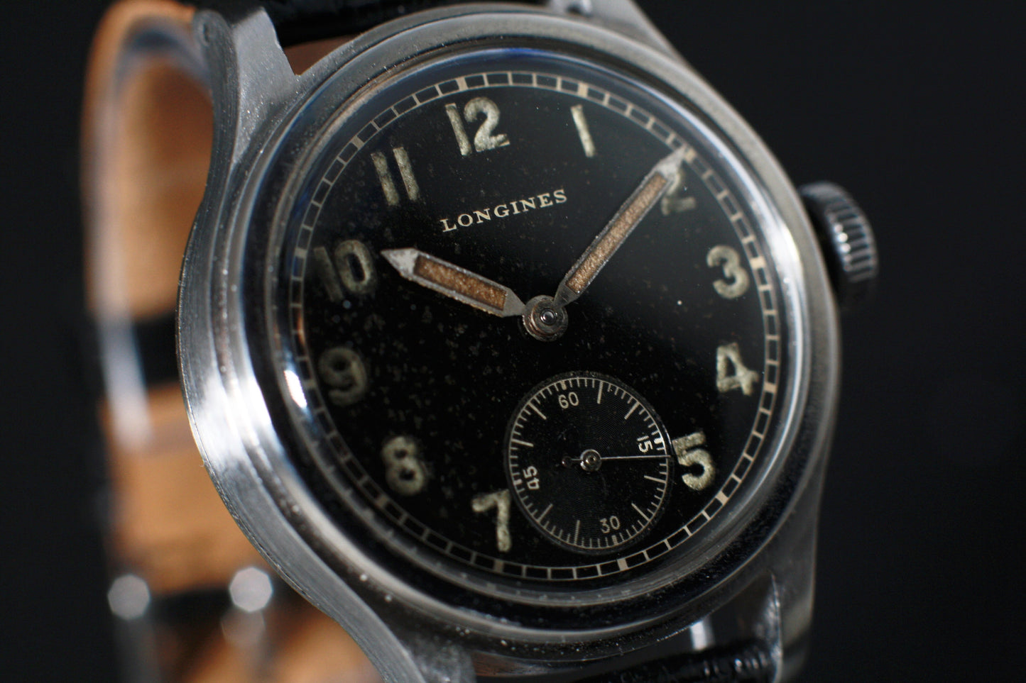 Longines Rare, Cal 12.68z Tre Tacche, Gloss Black Dial, Circa 1940s