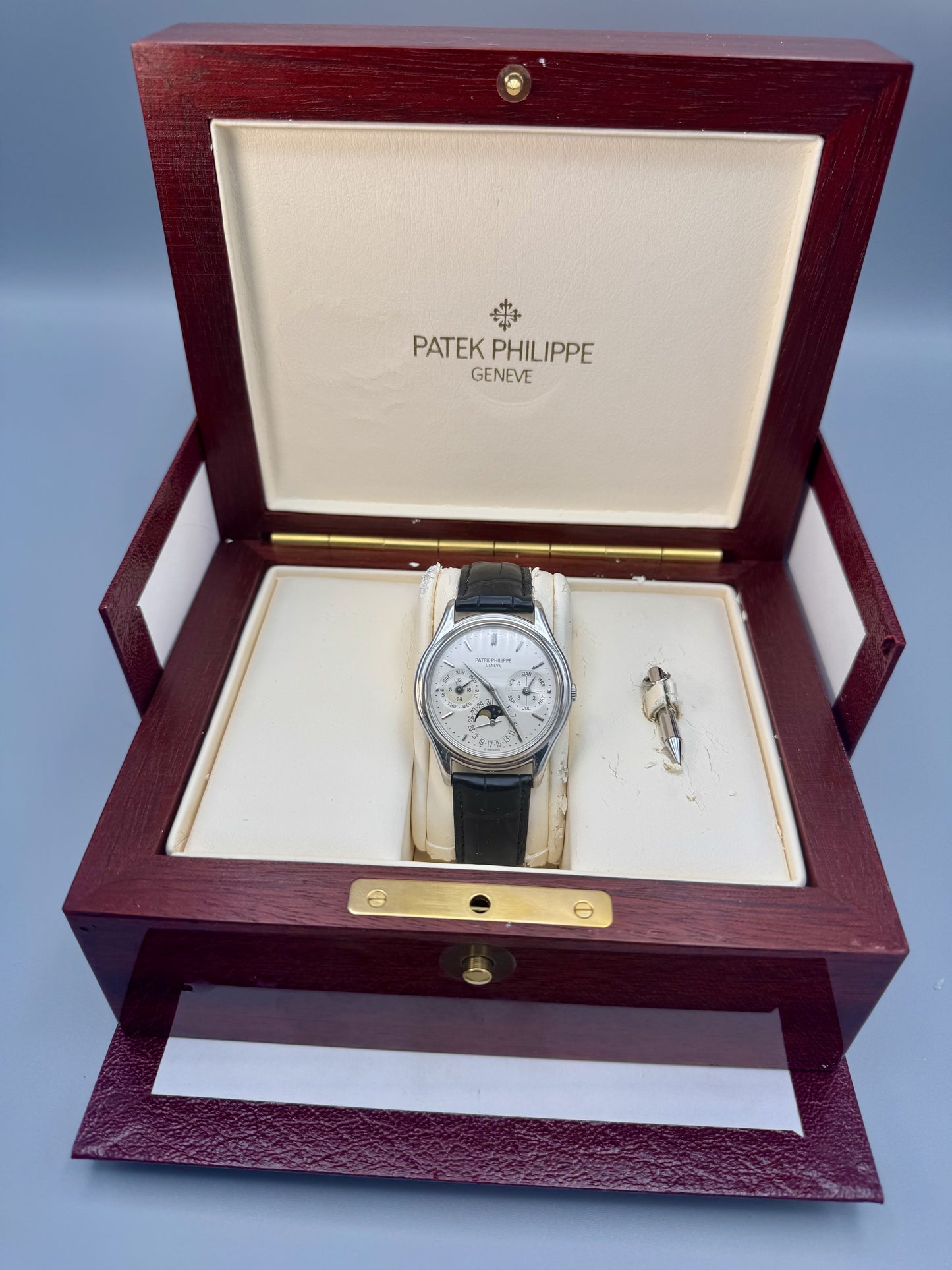 Patek Philippe Ref 3940 P, Early Platinum Model, 1992
