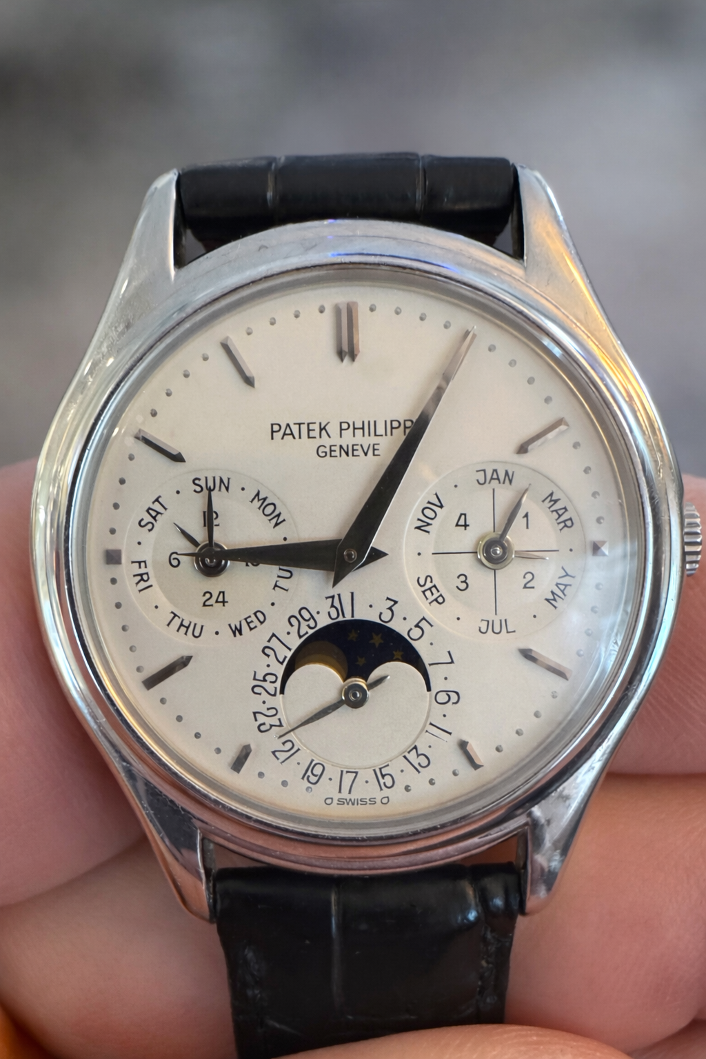 Patek Philippe Ref 3940 P, Early Platinum Model, 1992
