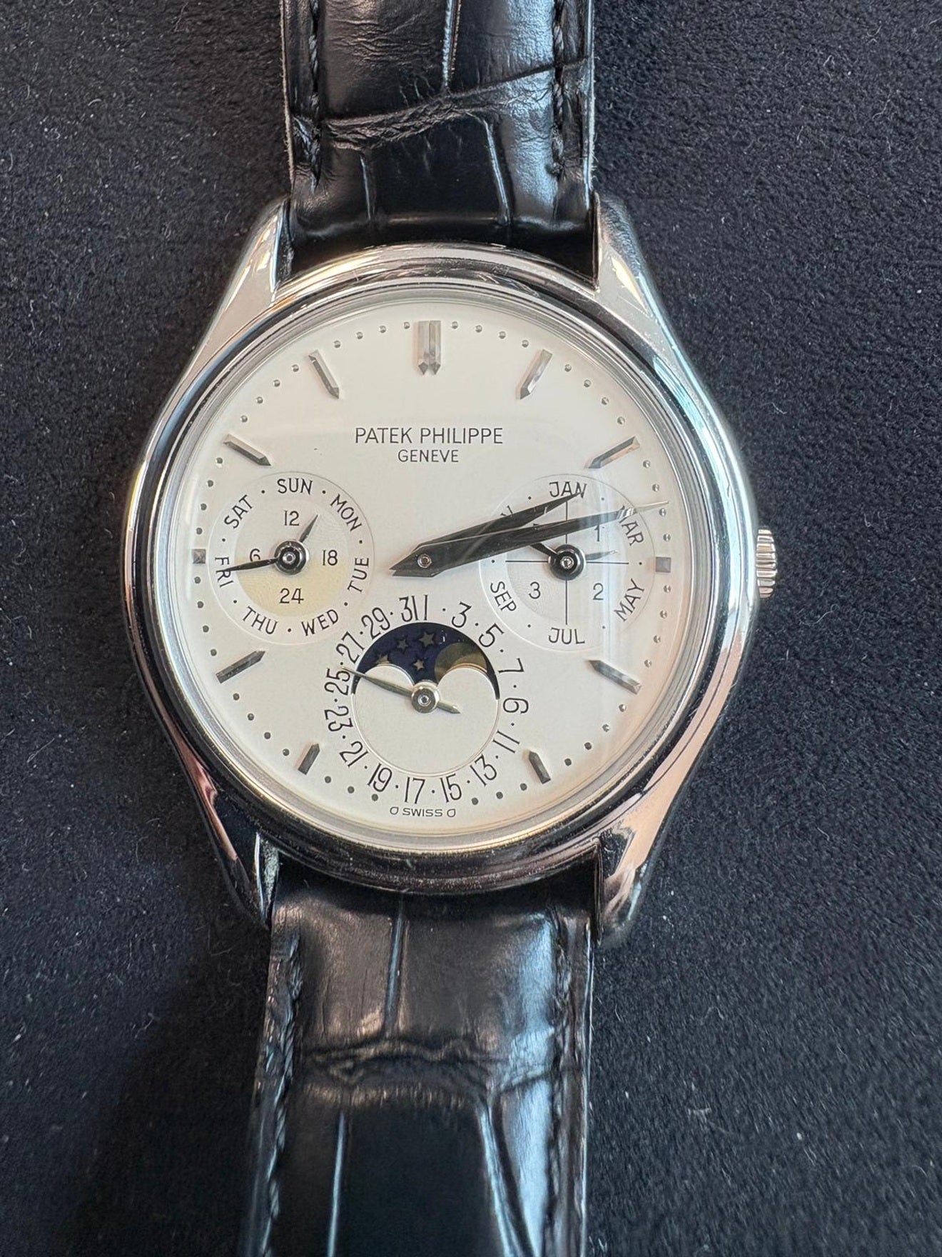 Patek Philippe Ref 3940 P, Early Platinum Model, 1992